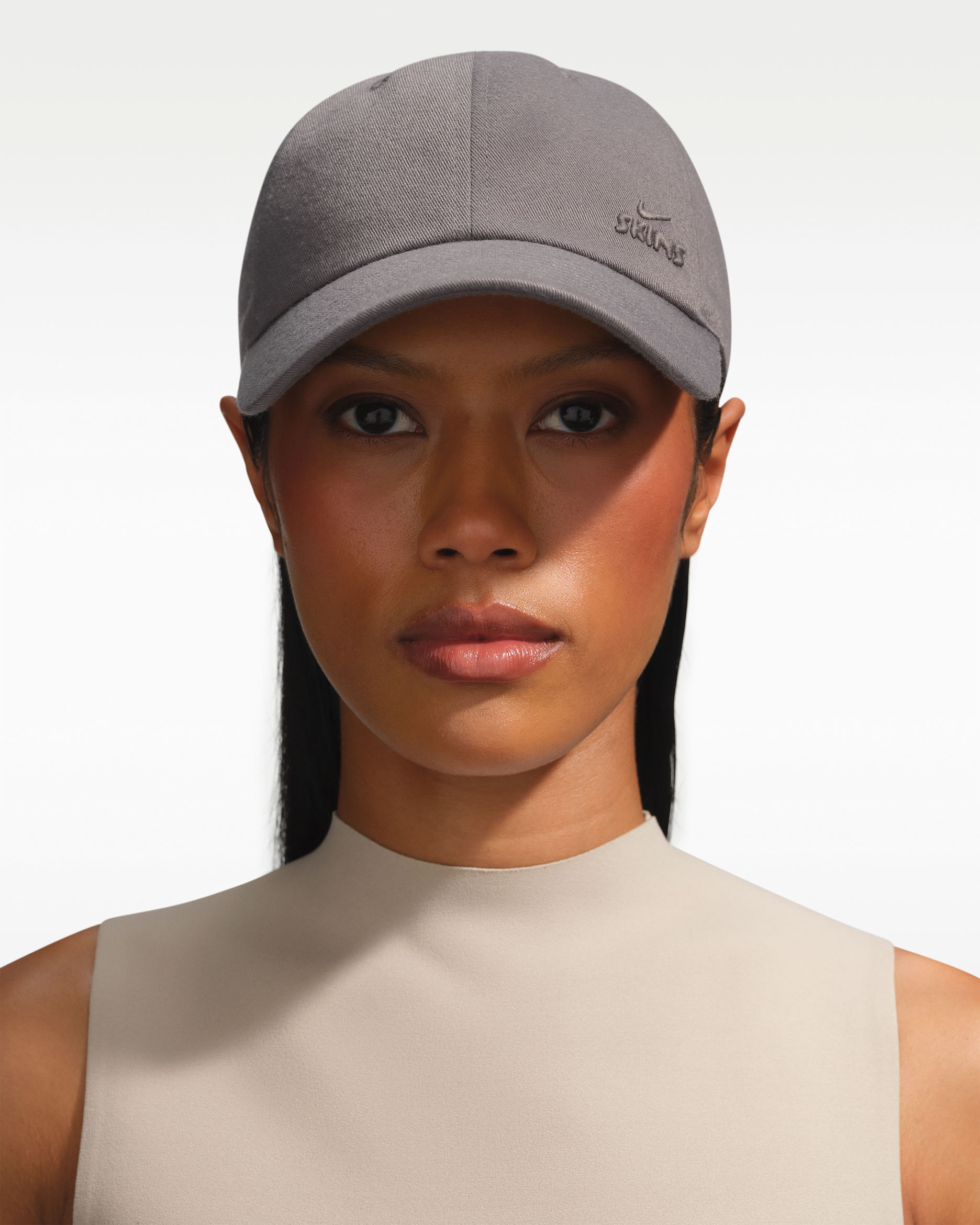 NikeSKIMS Women's Cap. Nike NL
